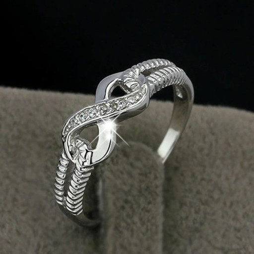 Bague femme avec l'infini D1918
