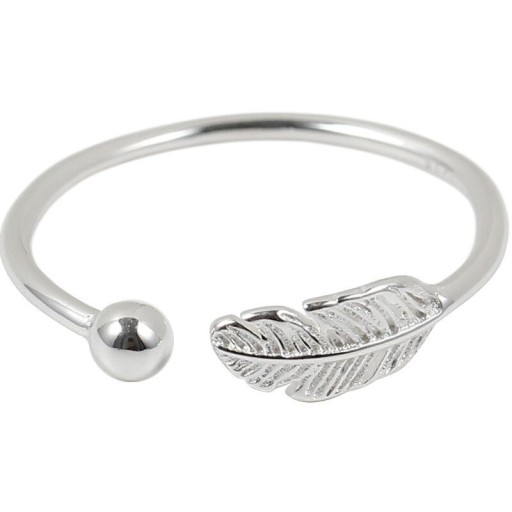 Bague femme avec plume