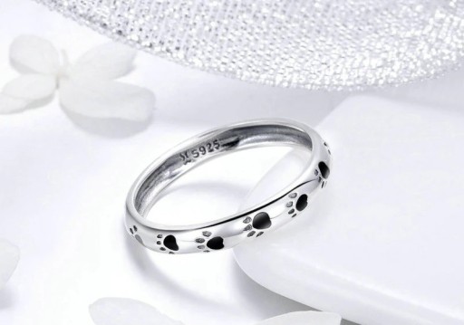 Bague pour femme avec des pattes