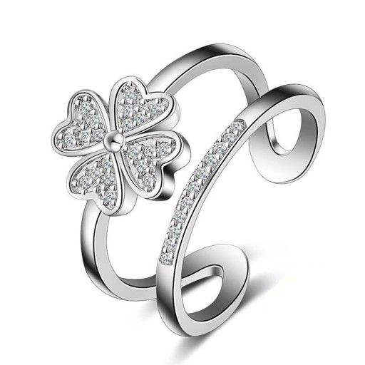 Bague pour femme avec un trèfle D2008