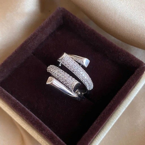 Bague pour femme D2430