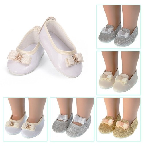 Ballerina-Schuhe mit Schleife für eine Puppe