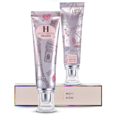 Base de maquillage avec poudre de diamant