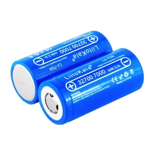 Batteri LiitoKala 4 kpl 32700 3,2 V 7000 mAh Lii-70A LiFePO4 ladattava akku 70 x 32 mm sininen aurinkojärjestelmiin, taskulamppuihin ja sähköpyöriin