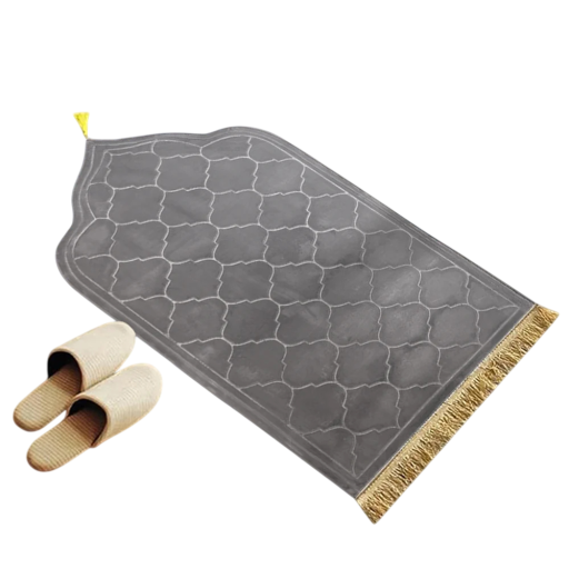 Bede-kort 116 x 66 cm med tynd hukommelsesskum og skridsikker underside, ornamentalt mønster med frynser til bøn
