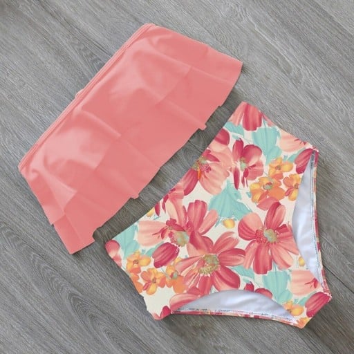Bikini de damă cu volane P476
