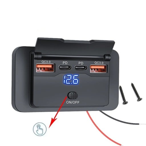 Biloplader 4 porte 2× USB-C PD + 2× QC3.0 105W hurtigopladning med afbryder og voltmeter 12-24V nylon sort til bil og campingvogn