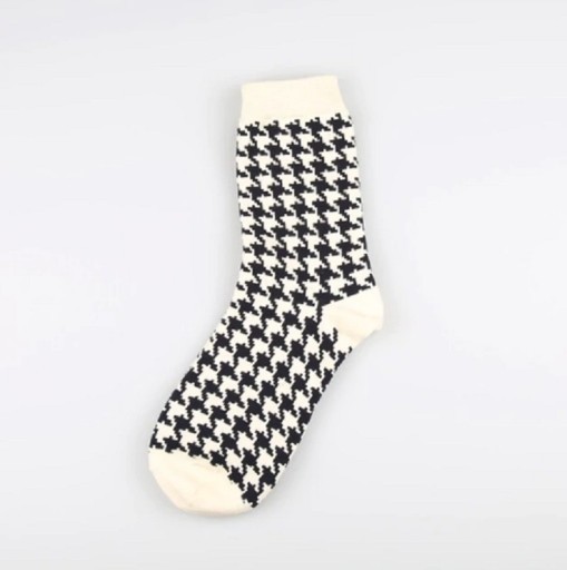 Black and White Socks with a Bold Pattern Universal Size 34 to 42 Blend of Cotton and Polyester Pack of 1 Pair Classic Ankle Length