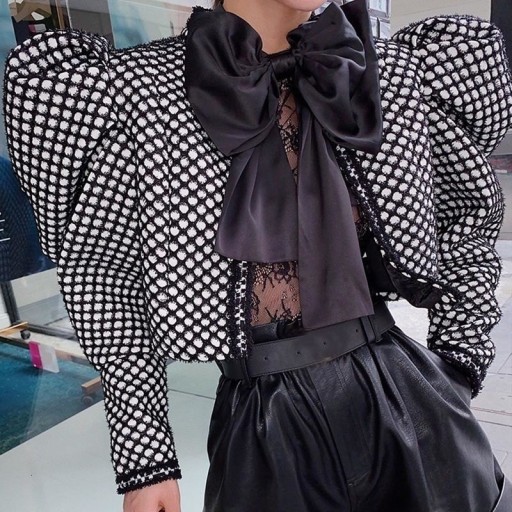 Blazer court pour femmes P1629