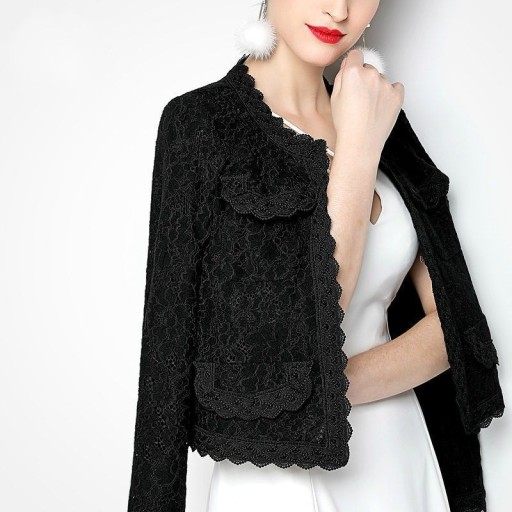 Blazer de renda feminino