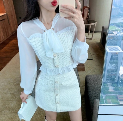 Blouse et jupe pour femmes B1140