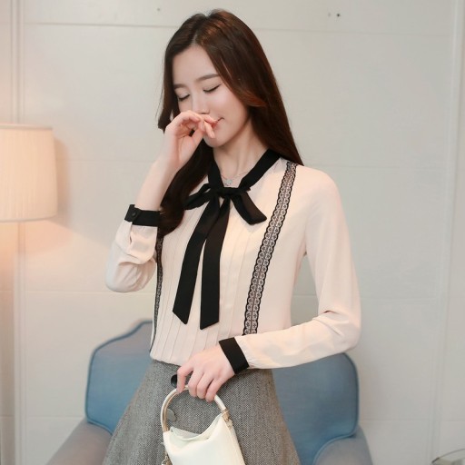 Blouse femme couleur chair avec nœud