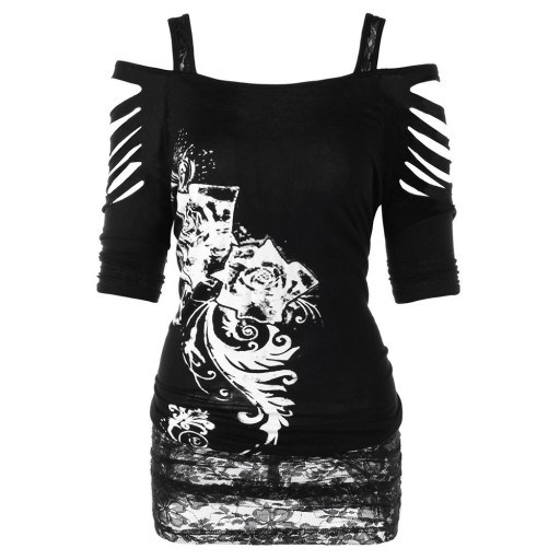 Blusa de mujer con perforaciones decorativas.