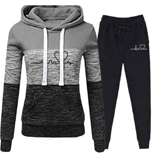 Bluza i spodnie dresowe damskie B887