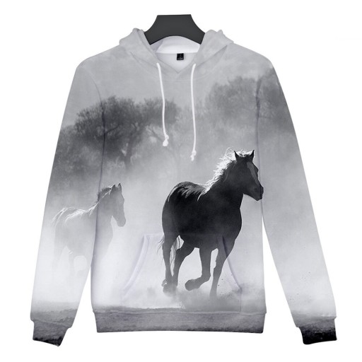 Bluza ze zwierzętami