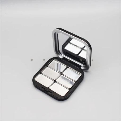 Boîte en plastique vide pour cosmétiques avec 6 compartiments 7,7 × 7,7 cm boîte en plastique compacte noire avec couvercle transparent pour maquillage