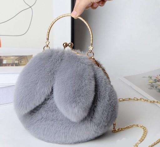 Bolso de mujer con orejas