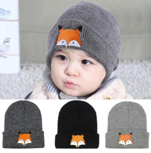 Bonnet en tricot pour enfants avec renard J2459