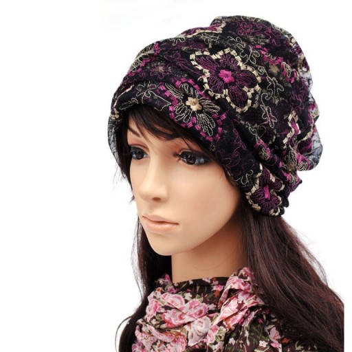 Bonnet Femme à Motif Floral