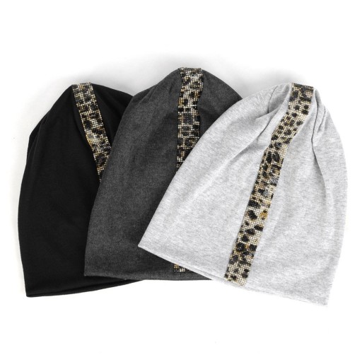 Bonnet Femme avec Perles A1