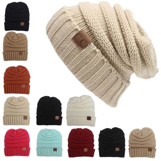 Bonnet tricoté J3244