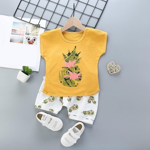 Børne-T-shirt og shorts L1180
