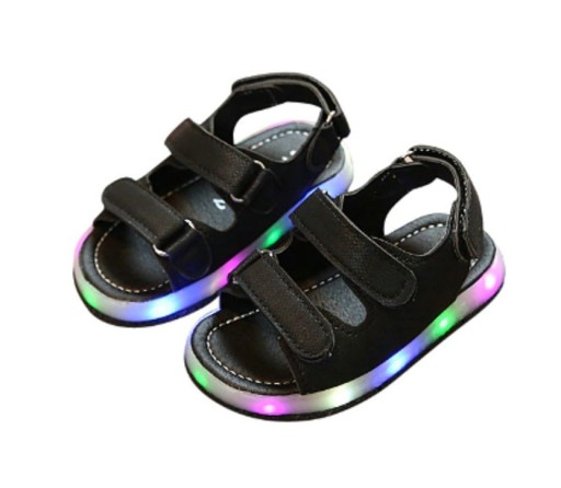 Børns lysende sandaler