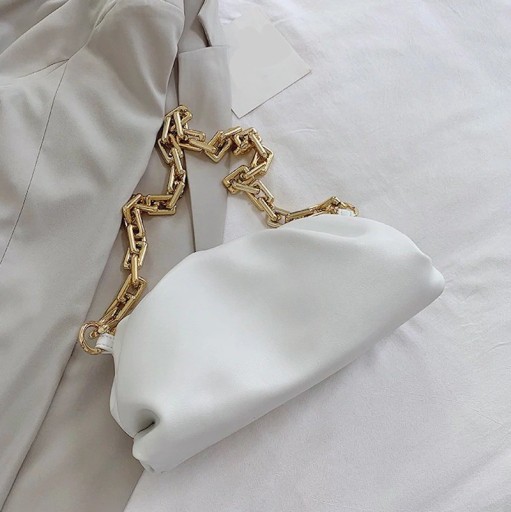 Borsa da donna con catena dorata