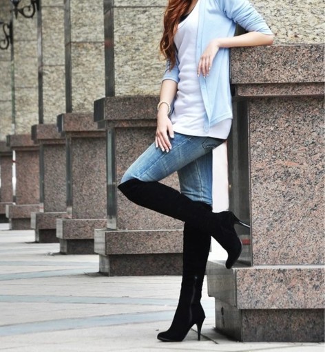 Botas de camurça femininas de salto agulha J2399