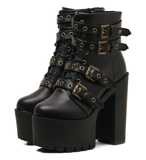 Botas de tornozelo punk para senhora