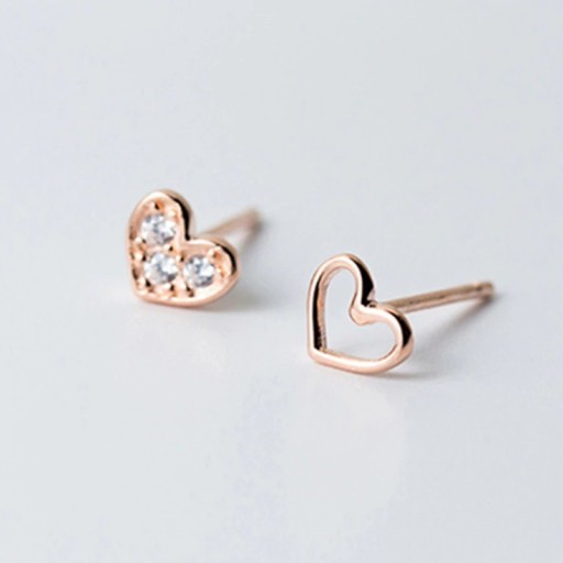 Boucles d'oreilles à clou en forme de cœur R127