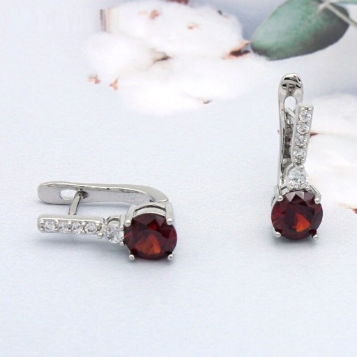 Boucles d'oreilles créoles pour femmes avec zircon