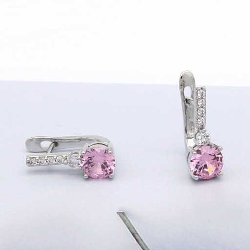 Boucles d'oreilles créoles pour femmes avec zircon