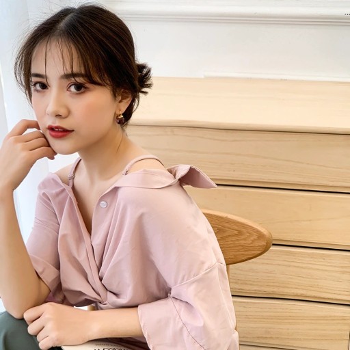 Boucles d'oreilles pendantes pour femmes avec des cristaux