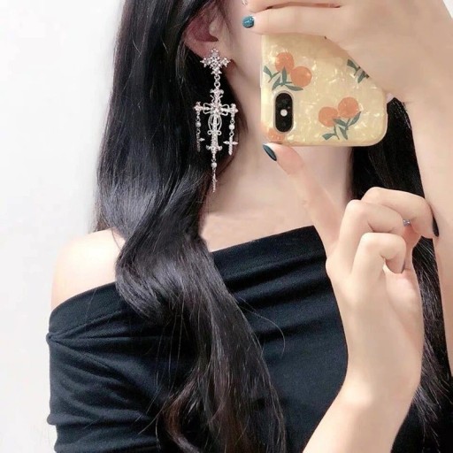 Boucles d'oreilles pendantes pour femmes en croix
