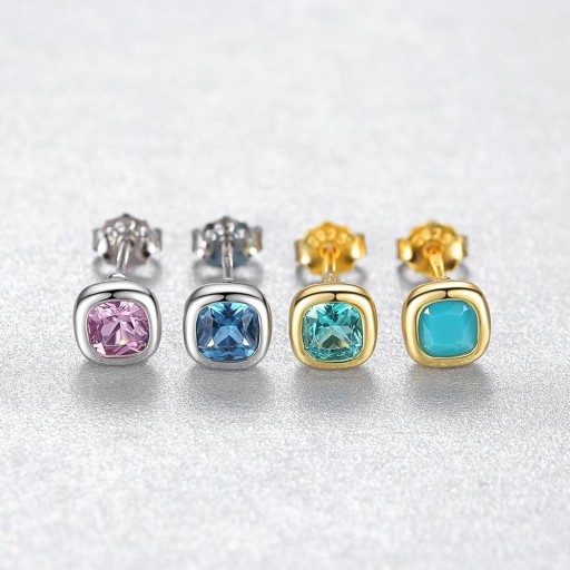 Boucles d'oreilles pour femmes en forme de carré avec cristal