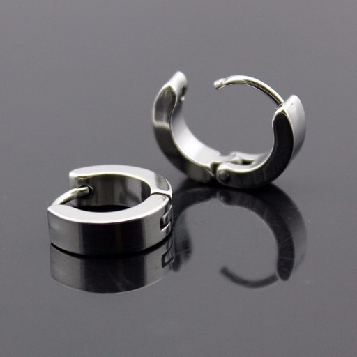 Boucles d'oreilles pour hommes en forme de cercle J1493