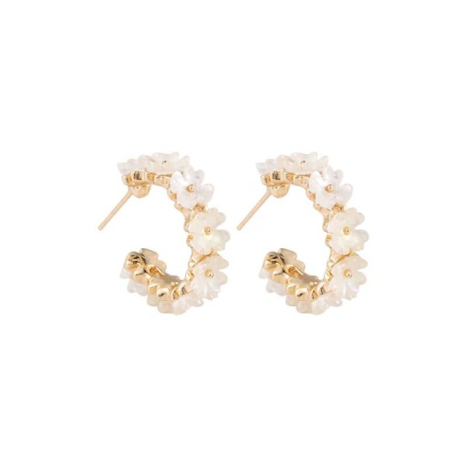 Boucles d'oreilles rondes pour femmes avec des fleurs