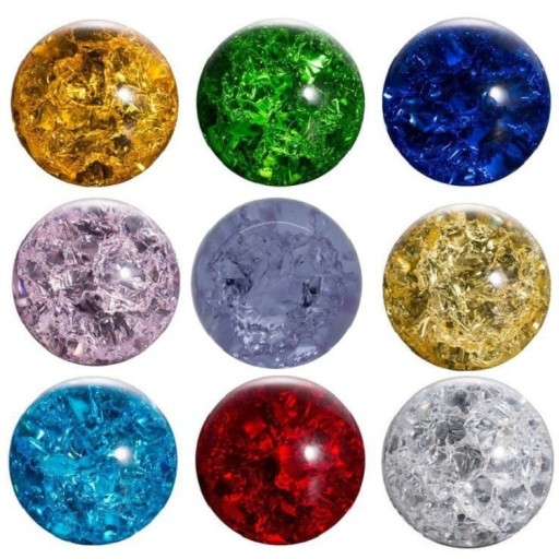 Boule en verre décorative