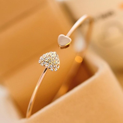 Bracciale aperto con cuore