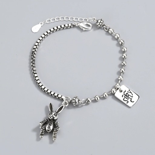Bracciale da donna con ciondolo a forma di coniglio