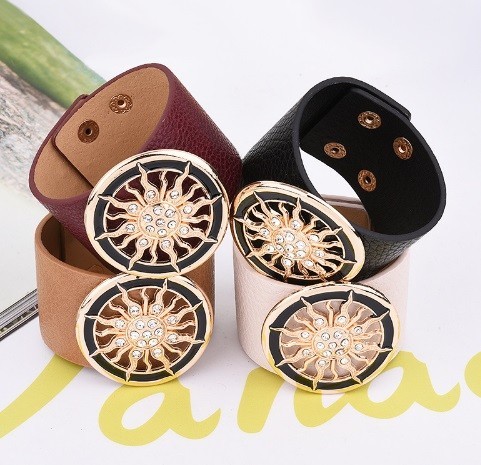 Bracciale in pelle da donna SLUNCE J2442