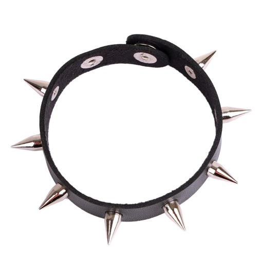 Bracciale in pelle da uomo con punte H231
