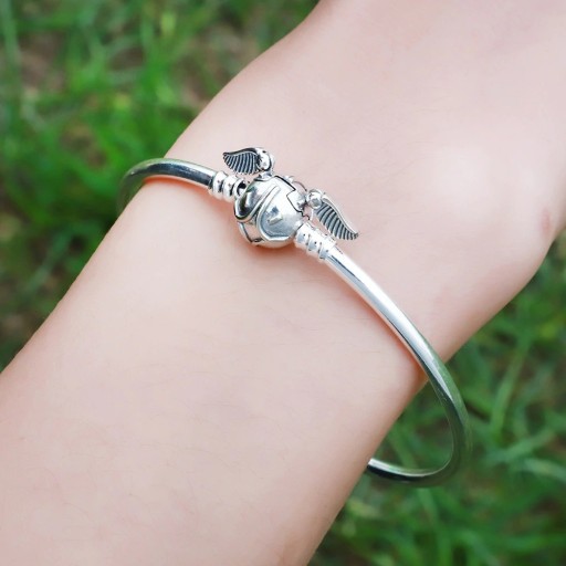 Bracciale rigido da donna