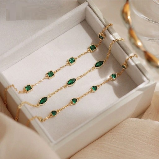 Bracelet en chaîne pour femme avec pierres