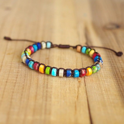Bracelet en cordon avec perles H507