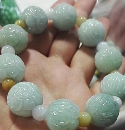 Bracelet en perles pour femmes J111