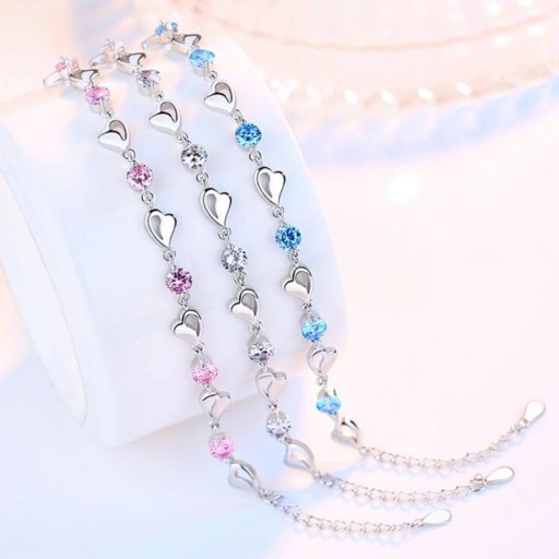 Bracelet femme cœur et pierres