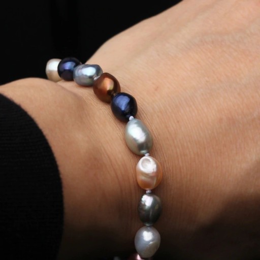 Bracelet perlé pour femme P203