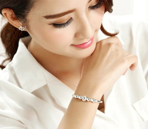 Bracelet pour femme avec des perles